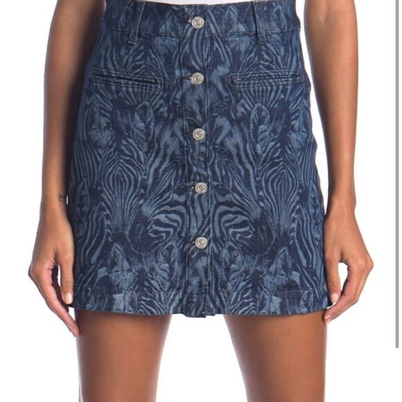 7 for All Mankind Zebra Button Down High Rise Mini Denim Jean Skirt Size 26 - Picture 2 of 9